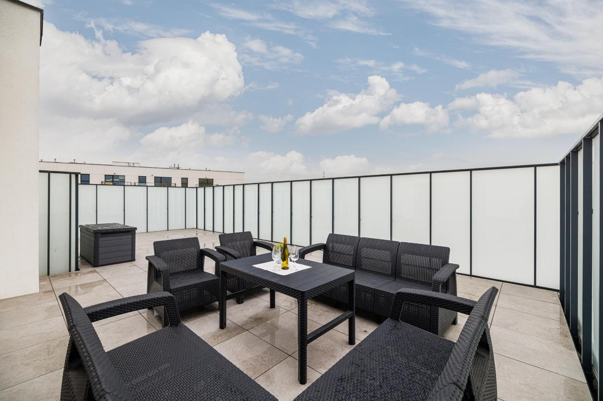 Апартаменты Ina Rent - Przystan Letnica Гданьск Экстерьер фото